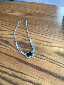 Vintage Rhinestone Necklace Large Black center Stone - Picture 1 of 3