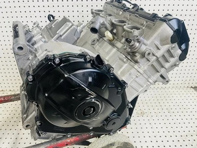 Suzuki GSXR1000 2018 montaje de motor de repuesto 6.300 millas #82925 Foto 1 de 4