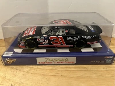 Dale Earnhardt Jr. #31 NASCAR car Winner's Circle NEW NIB 1:24 HASBRO New Foto 1 de 4