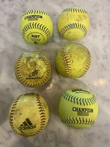 USSSA Fastpitch 11" Lot Of 15 Wilson Worth Adidas Mac Gregor - Picture 1 of 5