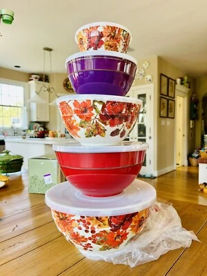 5 Nesting / Mixing Bowl Set & Lids Fall Floral Pattern Non-skid Bottoms New !!!! - Изображение 1 из 4