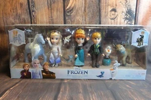 Nuovo!! DISNEY FROZEN Petite Adventures ad Arendelle!! Set regalo Deluxe!! - Foto 1 di 3