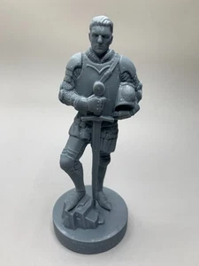 Harz 3D gedruckt Ritter Henry 6" groß mit Basis Schwert Schild - Bild 1 von 4