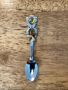 St Thomas Vintage Souvenir Spoon Collectible - Picture 1 of 5