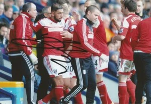 FULHAM: ASHKAN DEJAGAH FIRMADA 6x4 FOTO DE ACCIÓN + CERTIFICADO DE AUTENTICIDAD - Imagen 1 de 1
