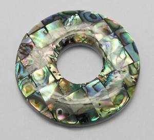 Donut Abalone Paua Shell Pendant Single Side Mosaic Pattern 40mm in diameter - Picture 1 of 3