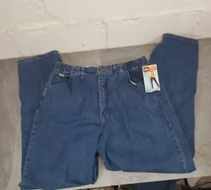 NOS DAMEN LEE RELAXED FIT SEITLICH ELASTISCH SPITZ ZULAUFENDES BEIN DENIM 18 lang MOM JEANS - Bild 1 von 7