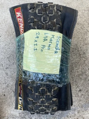 Neumático de Bicicleta de Montaña Kenda Karma 29 x 2.2 120 TPI Plegable L3R Pro USADO Grado B- Foto 1 de 3