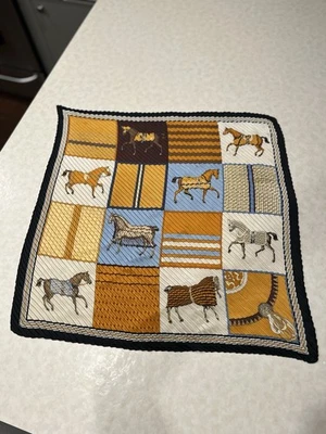 Mujer 26" Bufanda Cuadrada Mujer Pañuelo Envolvente Marrón Y Naranja Patrón Caballo Foto 1 de 2