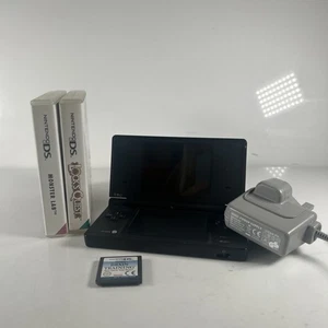 Console Nintendo DSI testata funzionante + 3 GIOCHI OMAGGIO e NO stilo - Foto 1 di 8