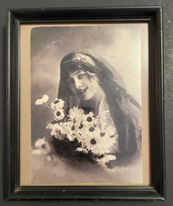 De Colección Espeluznante Halloween Retrato Decoración Vampiro Novia Enmarcado con Vidrio Espeluznante - Imagen 1 de 11
