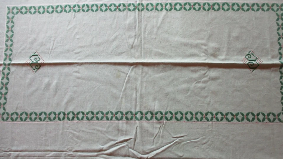 Service de table N°74 nappe 154 x 216 cm +12 serviettes monogramme CC coton vert - Photo 1/4