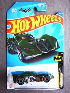 Batman: Arkham Asylum Batmobile (verde) (Batman) (2021) (Hot Wheels) #32/250 - Foto 1 di 2
