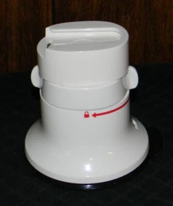 Tupperware - Fusion Master: Replacement Base - Base Only - Picture 1 of 1
