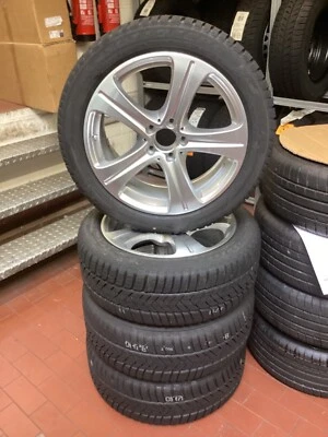 Mercedes-Benz E-Klasse 213 Winterräder 245/45R18 100V DOT21  A2134011400 Pirelli - Bild 1 von 4