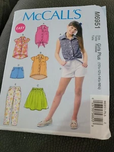 McCalls 6951 Sewing Pattern Uncut Size 10-16 Skirt Shorts Pants Tops 2014 - Picture 1 of 3