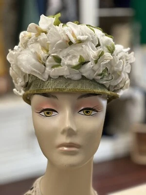 Vintage 50s White & Green Floral Hat - Image 1 of 4