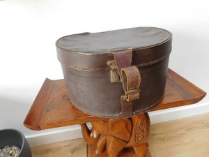 Vintage braune Leder Hutschachtel mit Schnallenverschluss - Bild 1 von 13