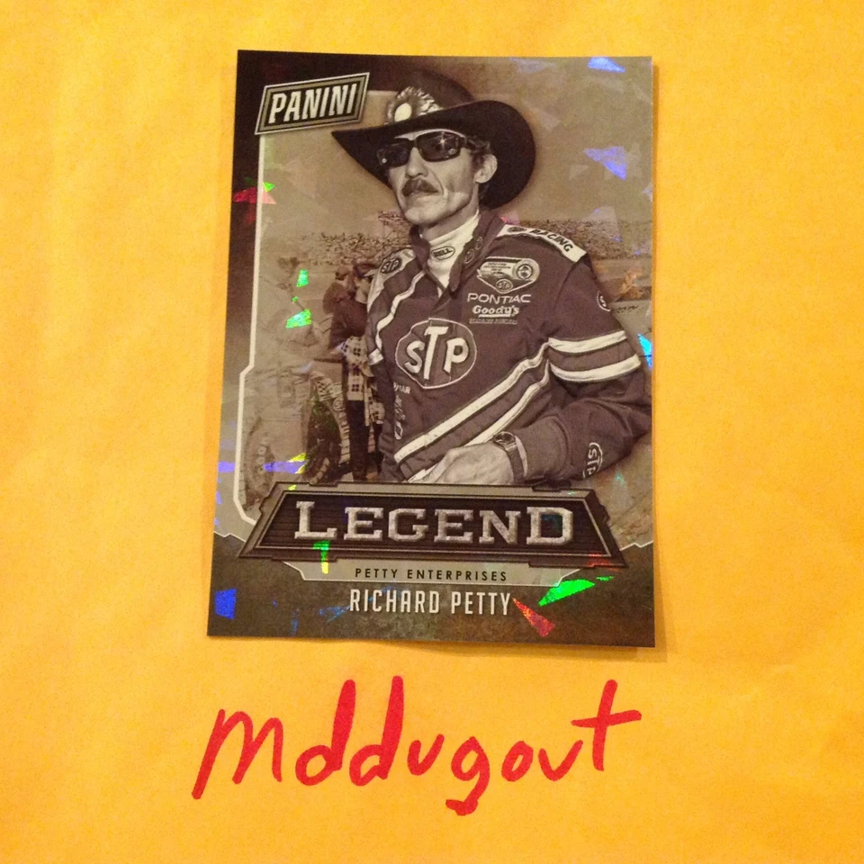 RICHARD PETTY #LEG9 STP Legend Thin Cracked Ice 24/25 made 2016 Panini National - Image 1 of 1