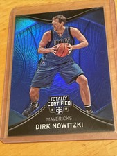 2016-17 Panini Totally Certified Dirk Nowitzki Mirror Blue /99 - #85 Mavs 🔥