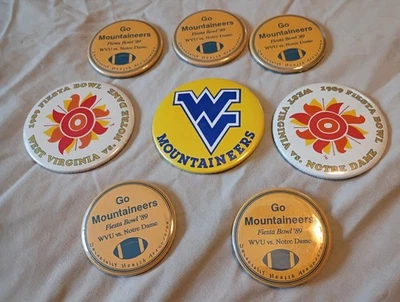 Lote de prendedores Sunkist Fiesta Bowl WVU Mountaineers 1989 Vs Notre Dame lucha irlandesa Foto 1 de 2
