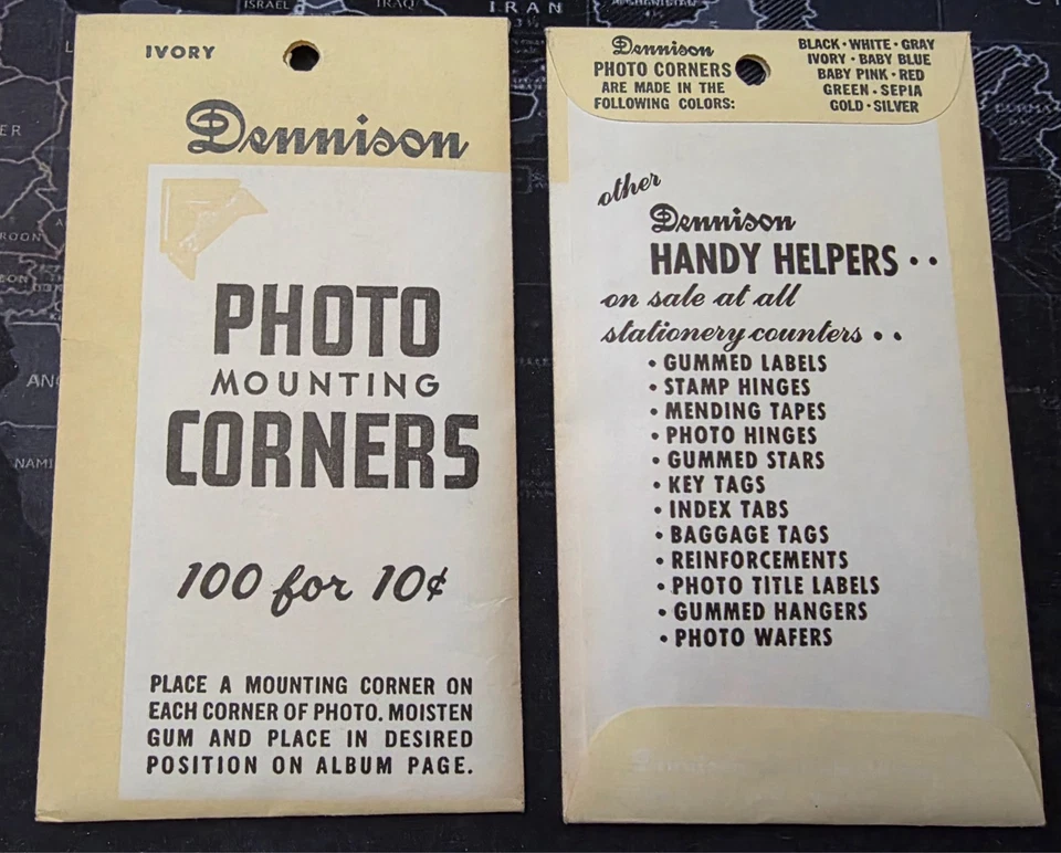 Esquinas de montaje fotográfico Dennison vintage para cubiertas. Un pack precintado de 100 marfil Foto 1 de 1