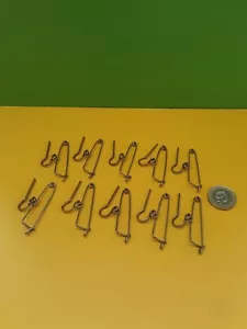 Vintage 2" Metal safety pin Curtain Hooks x 10 - Picture 1 of 5