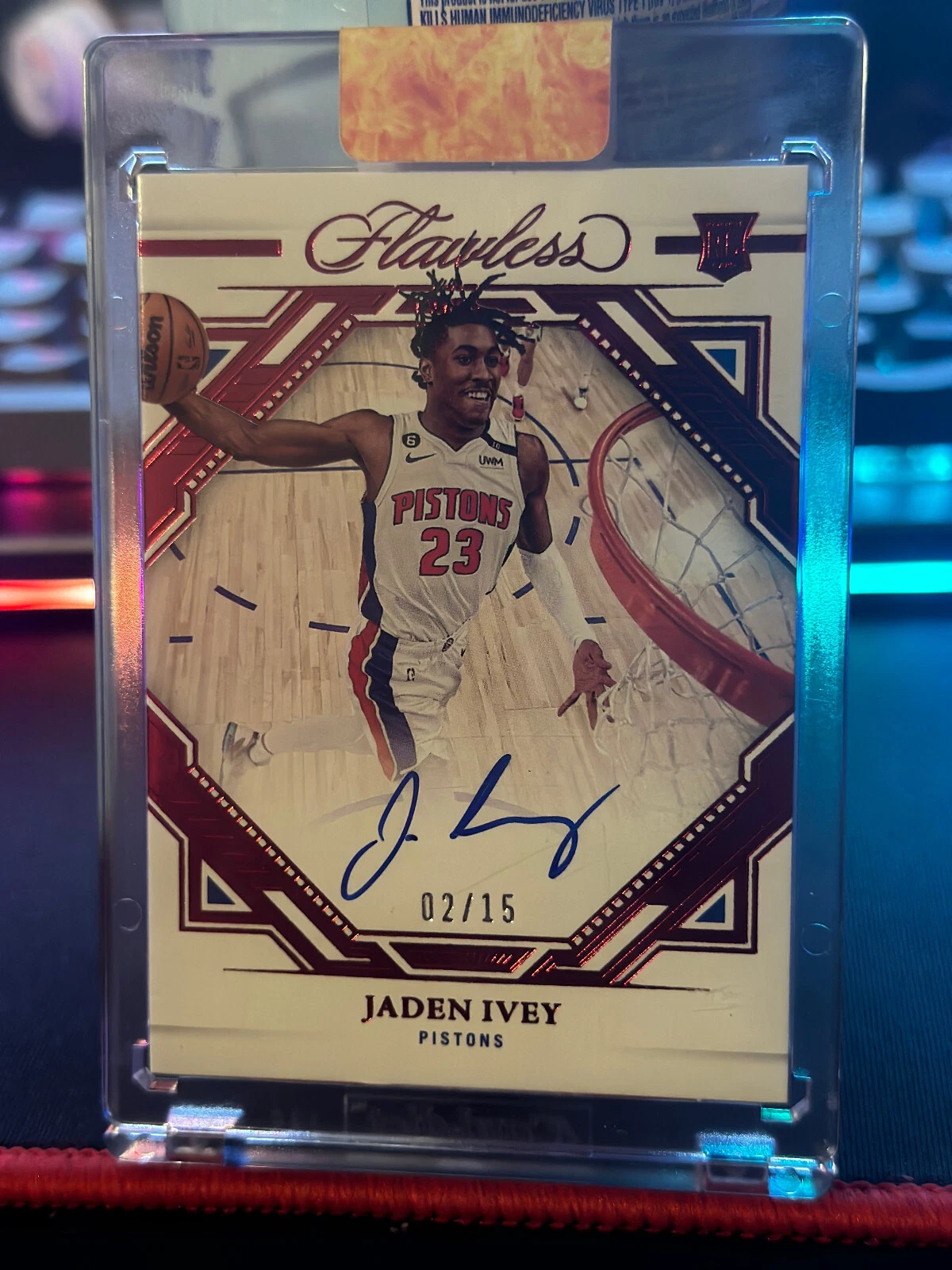 JADEN IVEY 2022-23 Panini Flawless Finishes Ruby Rookie On Card Auto /15 Pistons
