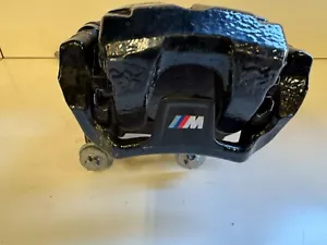 2021 Bmw m3 Sedan competition rear brake calipers 345-370 - Picture 1 of 5