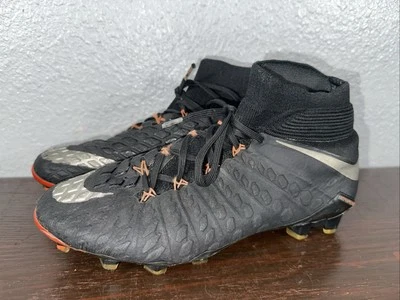 Футбольные бутсы NIke Hypervenom Phantom III DF FG черные ACC (860643-104) размер 6 - Изображение 1 из 4