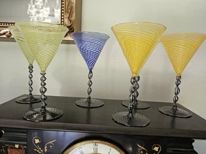 6 Bimini Werkstatte Rainbow Swirl Black Twist Stelo Vetro Cocktail Cordial Austri - Foto 1 di 16