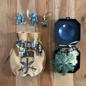 Mega Bloks Pyrates Complete × 3 Lost Souls Invasion Pieces Of 8 Dead Mans Chest - Picture 1 of 22