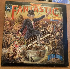 Elton John Captain Fantastic And The Brown Dirt Cowboy Vinyl MCA-2142 W/ Books - Bild 1 von 11