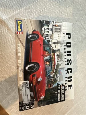 Revell 1/24 Porsche 911 Carrera 3.2 TARGA Plastic Model Kit RMX854527 - Image 1 of 4