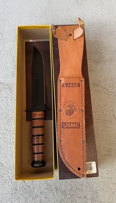 Cuchillo utilitario de lucha Ka-Bar 1217 de colección funda de cuero USMC borde recto nuevo Foto 1 de 4