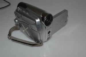 ^^ CANON DIGITAL VIDEO CAMCORDER ZR850 NTSC (LBN44) - Picture 1 of 3