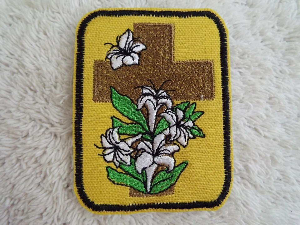 Easter Lilies Cross 3-1/2" Embroidery Iron-on Patch (E32) - Image 1 of 1