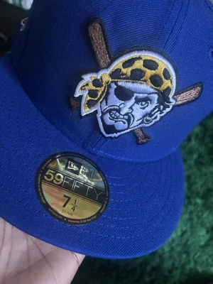 Gorra ajustada Pittsburgh Pirates 7 1/4 azul New Era 59 parche All Star RARA Club Foto 1 de 4