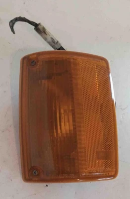 Trooper LH 1991 montaje guardabarros intermitente usado OEM Foto 1 de 4