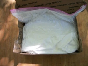 Pure White Titanium Dioxide Dyes & Pigment 2 lb - Picture 1 of 1