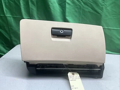 2007-2011 BMW E90 335i 328i XI Glove Box Door Compartment OEM 727 584 11 Foto 1 de 4