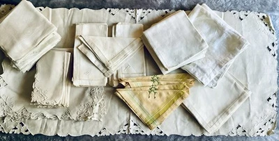 Assorted Lot 50 Pc~Vintage Table Linens~Banquet Napkins~Place Mats,Napkin Set - Image 1 of 4