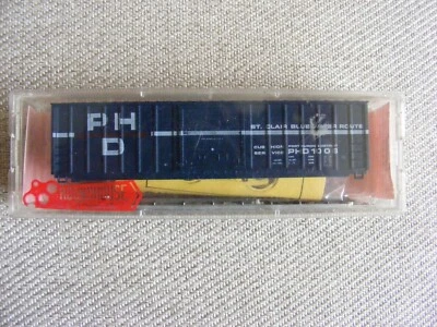 N Scale Roundhouse Port Huron & Detroit PHD Steel Box car Rolling Stock USED - Image 1 of 2