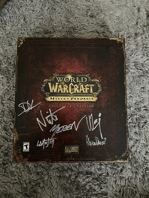 Signed World of Warcraft: Mists of Pandaria -- Collector's Edition - Image 1 of 2