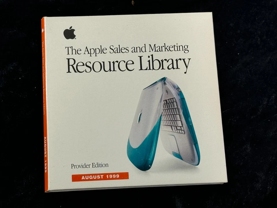 The Apple Sales and Marketing Resource Library Aug 1999 CD Rom Media - Image 1 of 1