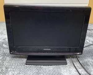 Magnavox 19MD350B/F7 19" LCD HDTV 720p Built-In DVD Player HDMI Tested No Remote - Picture 1 of 8