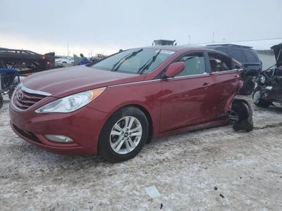 Used Washer Fluid Reservoir fits: 2013 Hyundai Sonata  Grade A - Image 1 of 4