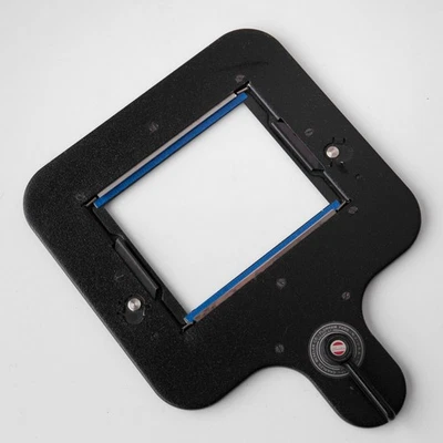 Portador de película Beseler 8340 Negaflat 4X5 para ampliadores Beseler 45M y CB7 Foto 1 de 4