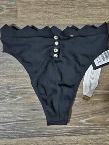 Vix Paula Hermanny Black Solid Imani Hot Pants Medium NWT - Picture 1 of 7