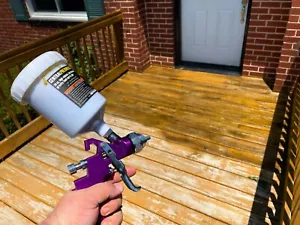 Neumático 20 fl. oz. Pistola pulverizadora de aire de alimentación por gravedad HVLP / pistola pulverizadora menos exceso de pulverización - Imagen 1 de 2
